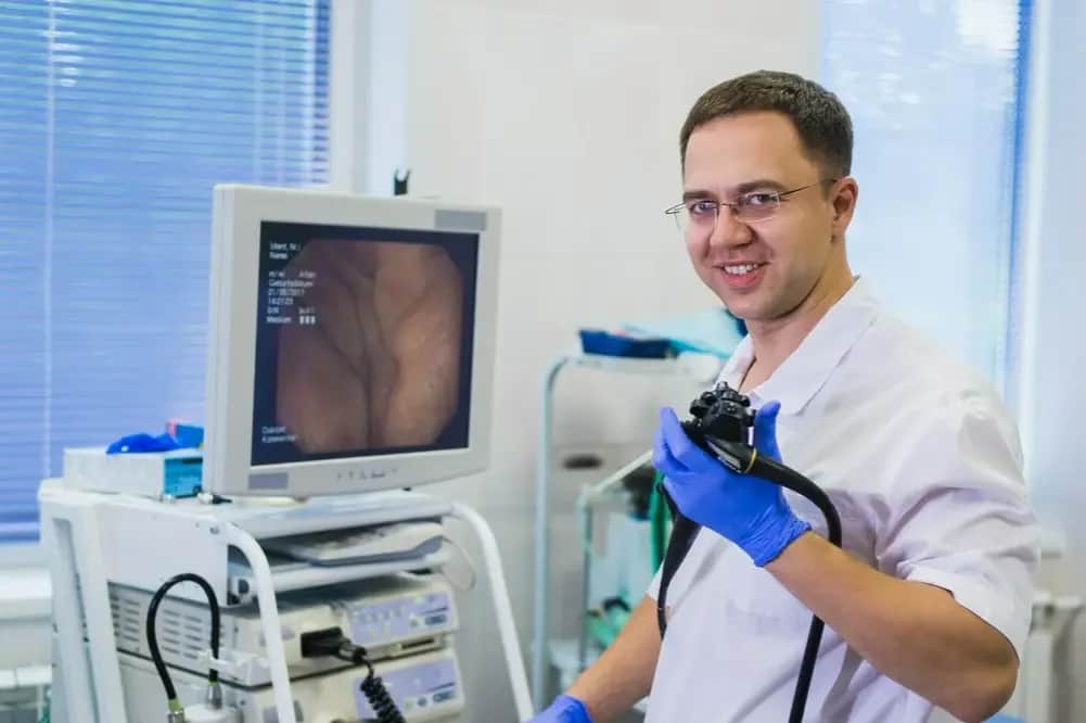 Choroba odbytu jaki lekarz? Dowiedz się, kiedy iść do proktologa