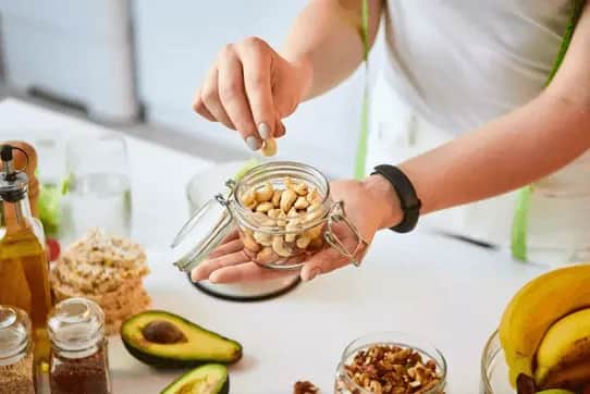 Jak skutecznie obniżyć poziom cukru przed badaniem – bezpieczne metody i porady