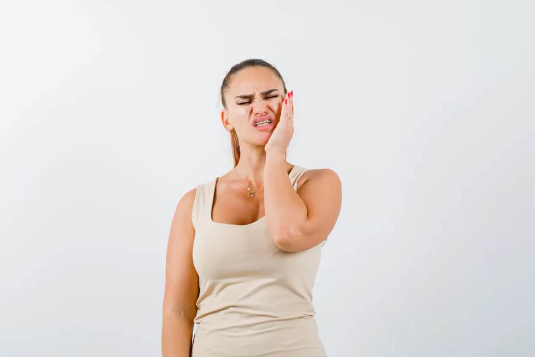 Objawy nowotworu stawu skroniowo-żuchwowego, które musisz znać