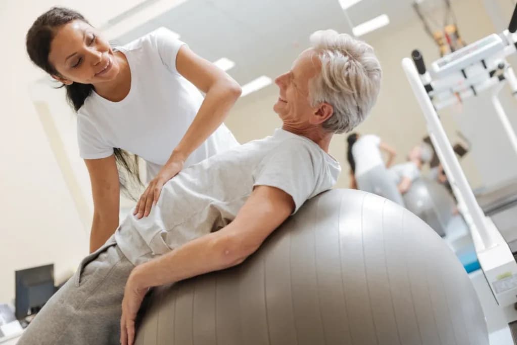 Ile NFZ płaci za kuracjusza w sanatorium? Sprawdź ukryte koszty