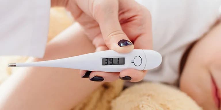 Z jaka temperatura u dziecka na pogotowie? Ważne informacje dla rodziców