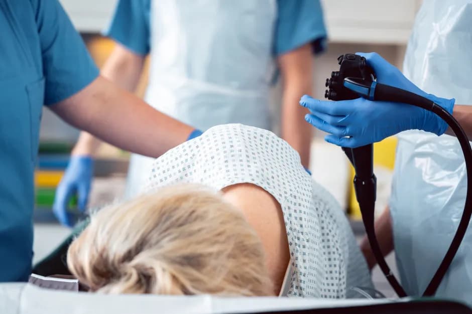 Ile się czeka na gastroskopię NFZ? Zaskakujące fakty o oczekiwaniach