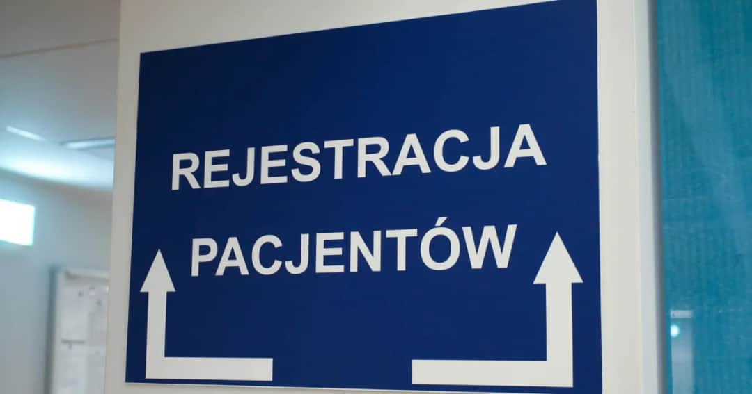 Jak zapisać się do dentysty na NFZ bez kolejek i stresu – krok po kroku
