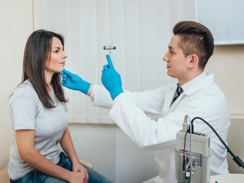 Lekarz neurolog czym się zajmuje - poznaj jego kluczowe zadania